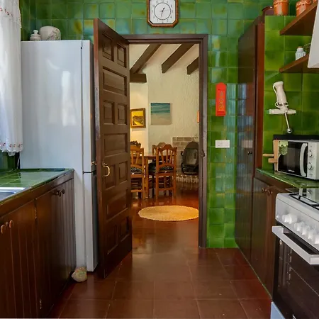 度假居 En Con Piscina Privada En El Bosque