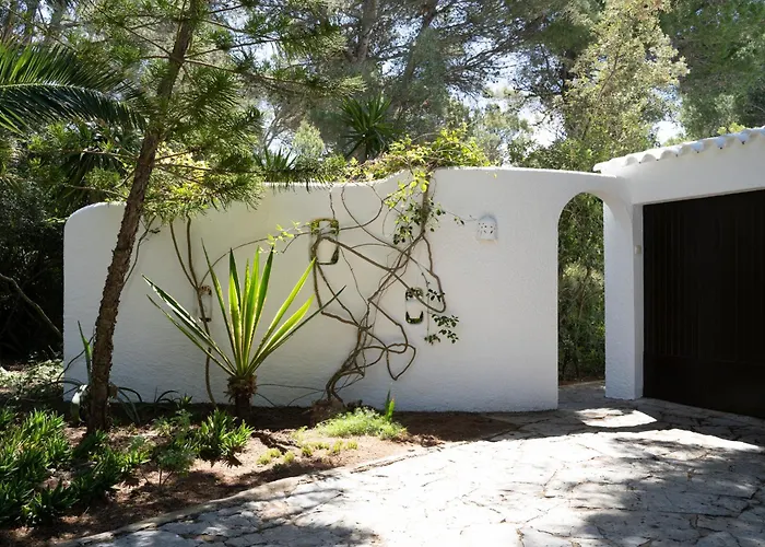 En Con Piscina Privada En El Bosque